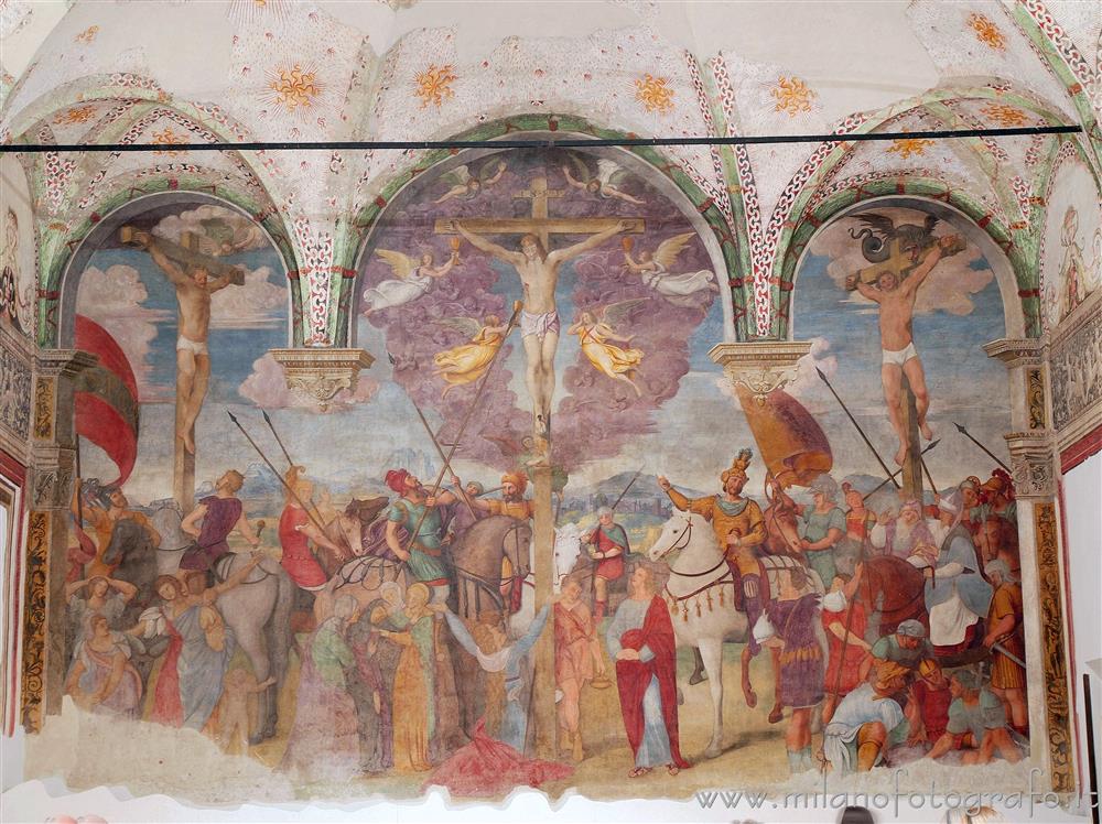 Milan (Italy) - Crucifixion by Bernardino Ferrari in the Cloisters of the Umanitaria